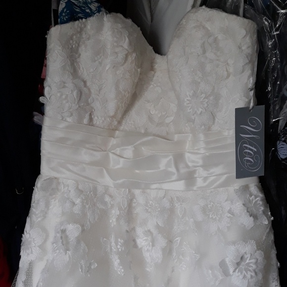 Wtoo Dresses & Skirts - Ivory wedding dress new with tags